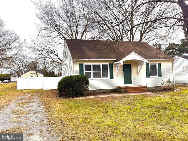 105 SPRUCE ST, Fruitland, MD 21826