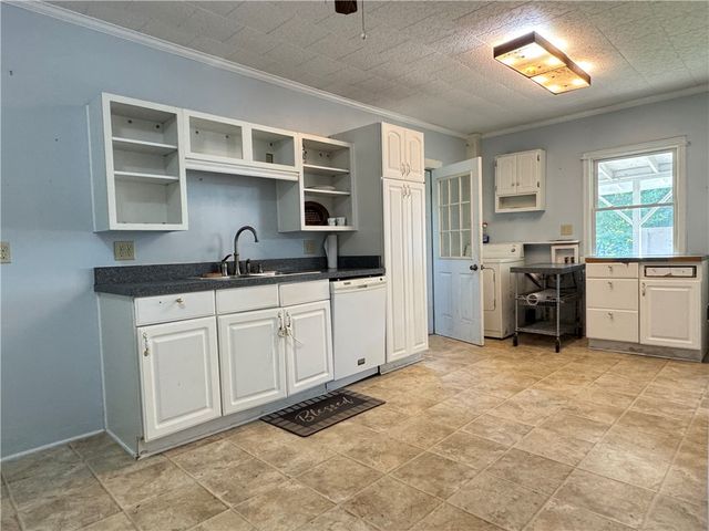 14 Orchard Street, Afton, NY 13730