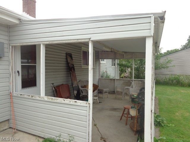 6292 Smith Road, Brook Park, OH 44142