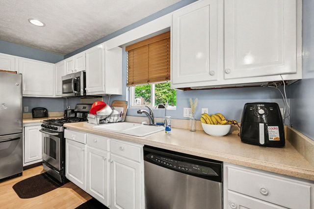 4676 Eastern Avenue Se, City Of Kentwood, MI 49508
