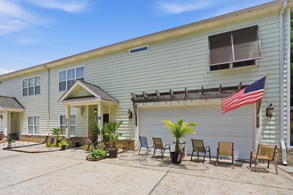 577 Sunnyside Ave # B, Murrells Inlet, SC 29576 — exterior