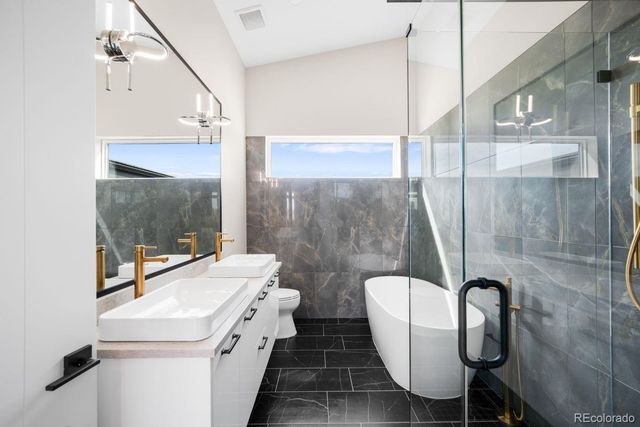 6954 S Espana Way, Centennial, CO 80016