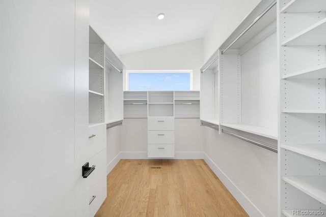 6954 S Espana Way, Centennial, CO 80016