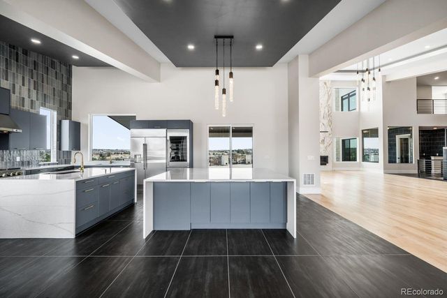 6954 S Espana Way, Centennial, CO 80016