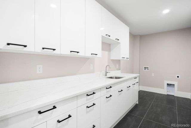 6954 S Espana Way, Centennial, CO 80016