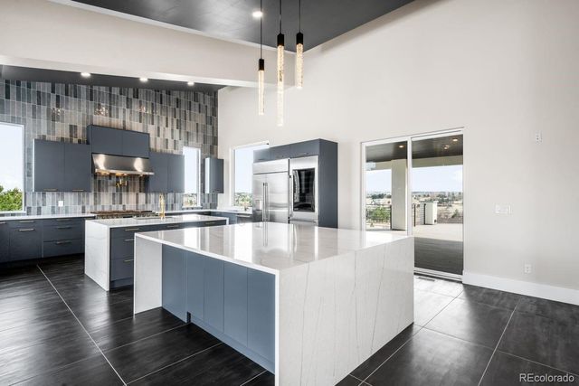 6954 S Espana Way, Centennial, CO 80016