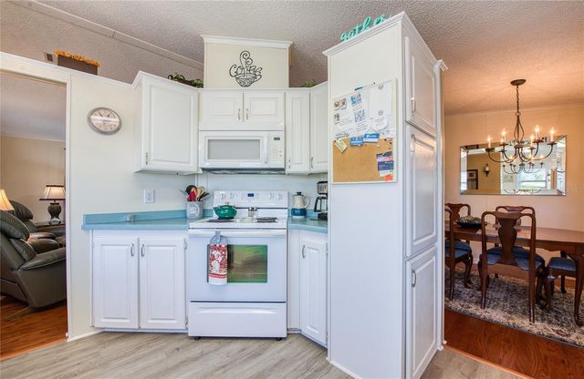 18675 US HIGHWAY 19 N 439, Clearwater, FL 33764