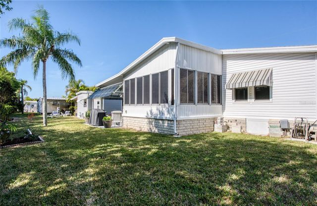 18675 US HIGHWAY 19 N 439, Clearwater, FL 33764