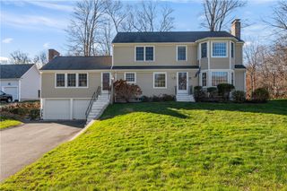 94 Abbott Run Valley Road, Cumberland, RI 02864