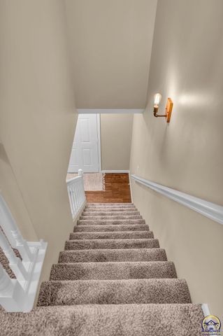 3639 SW Glendale DR, Topeka, KS 66614