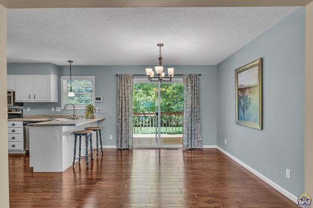 3639 SW Glendale DR, Topeka, KS 66614