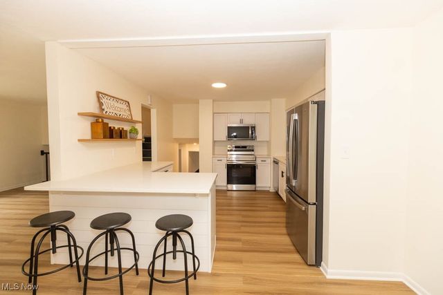 6417 Thoreau Drive, Parma, OH 44129