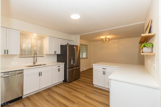 6417 Thoreau Drive, Parma, OH 44129