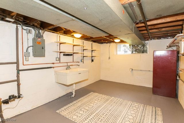 6417 Thoreau Drive, Parma, OH 44129