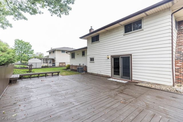 6417 Thoreau Drive, Parma, OH 44129