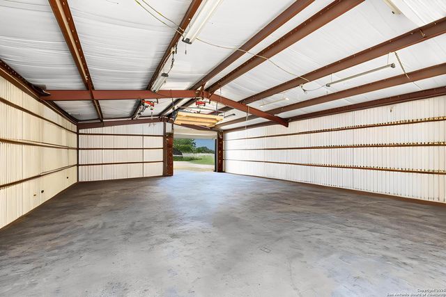 997 KRAMER, Harper, TX 78631