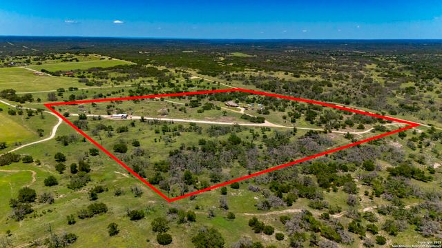 997 KRAMER, Harper, TX 78631