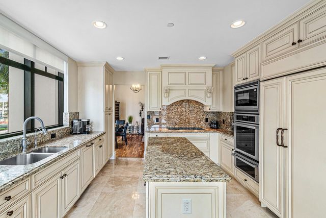 200 E Palmetto Park Road 22, Boca Raton, FL 33432