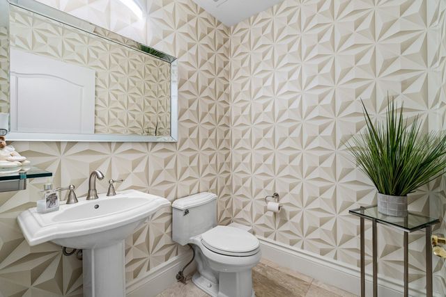 200 E Palmetto Park Road 22, Boca Raton, FL 33432