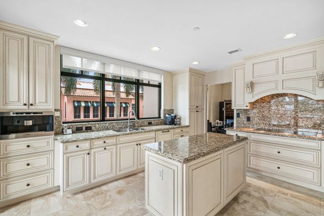 200 E Palmetto Park Road 22, Boca Raton, FL 33432