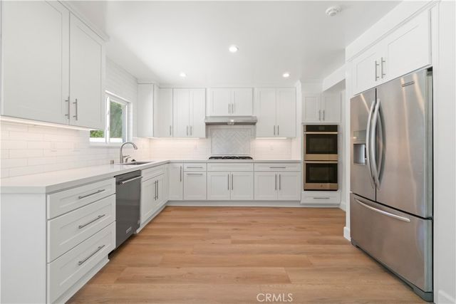 4575 Totana Drive, Tarzana, CA 91356