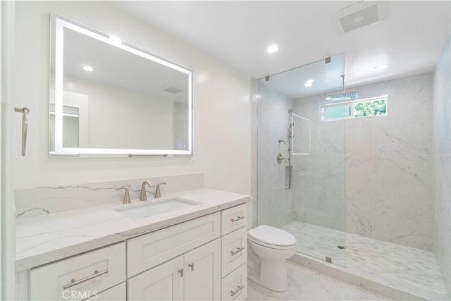 4575 Totana Drive, Tarzana, CA 91356