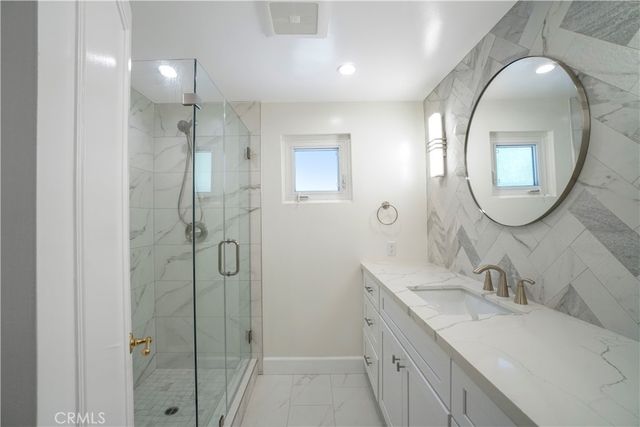 4575 Totana Drive, Tarzana, CA 91356