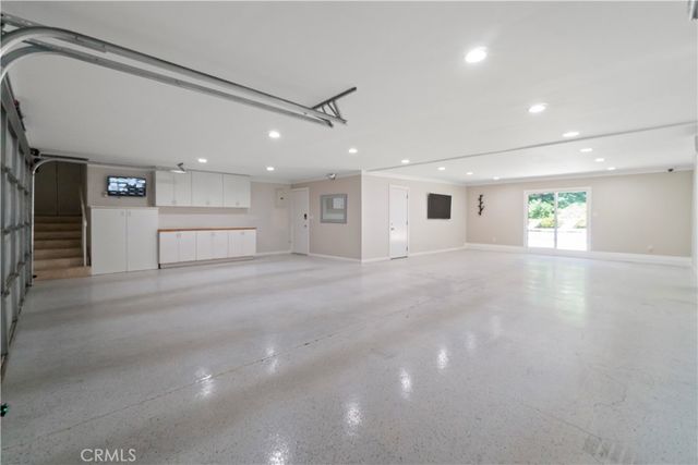 4575 Totana Drive, Tarzana, CA 91356