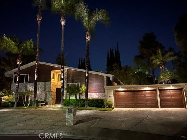 4575 Totana Drive, Tarzana, CA 91356