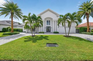 11938 N Lake Drive, Boynton Beach, FL 33436