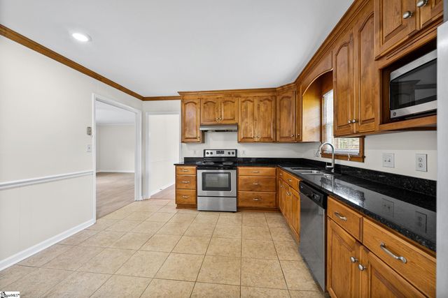 107 Lemon Tree Trail, Laurens, SC 29360