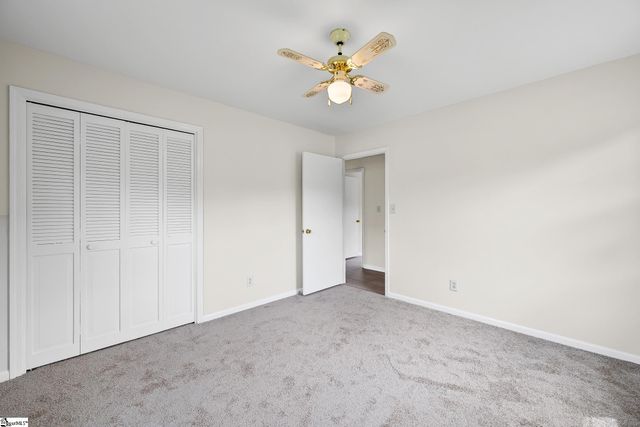 107 Lemon Tree Trail, Laurens, SC 29360