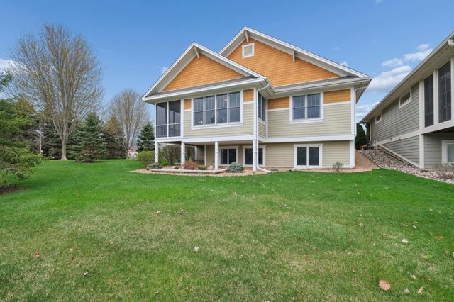 1317 Waters Path, Woodbury, MN 55129