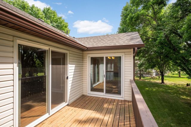 4361 Buckingham Court 1207, Vadnais Heights, MN 55127