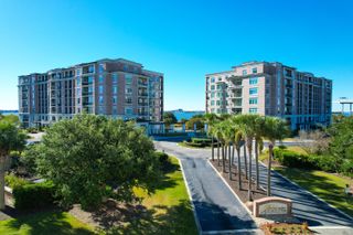 222 S Plaza Court, Mount Pleasant, SC 29464