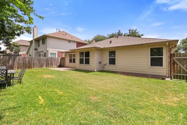 17234 Trace Glen Lane, Houston, TX 77083