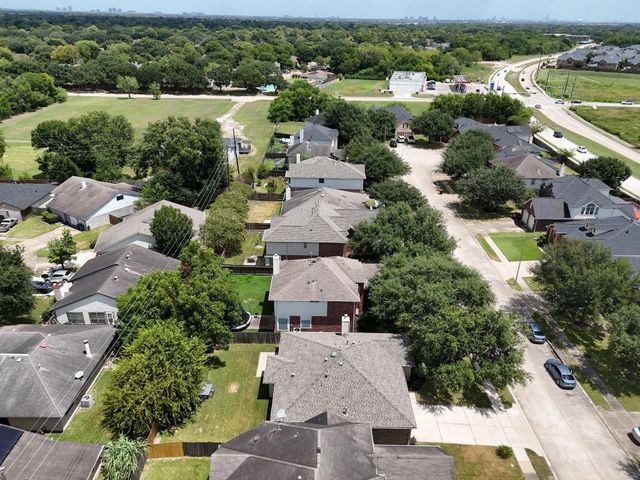 17234 Trace Glen Lane, Houston, TX 77083