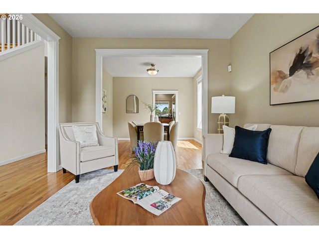 2271 Nw WOODCREST Ave, Albany, OR 97321