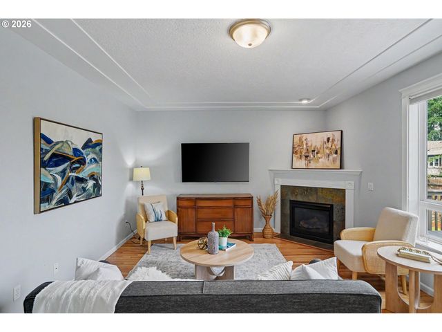 2271 Nw WOODCREST Ave, Albany, OR 97321