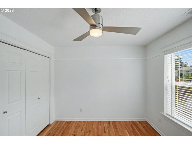 2271 Nw WOODCREST Ave, Albany, OR 97321
