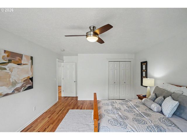 2271 Nw WOODCREST Ave, Albany, OR 97321