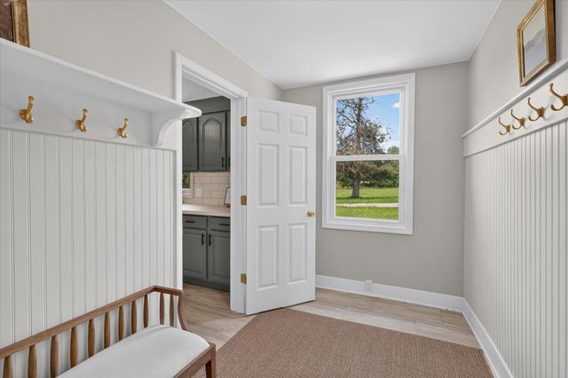 6816 Division Avenue N, Plainfield Twp, MI 49321