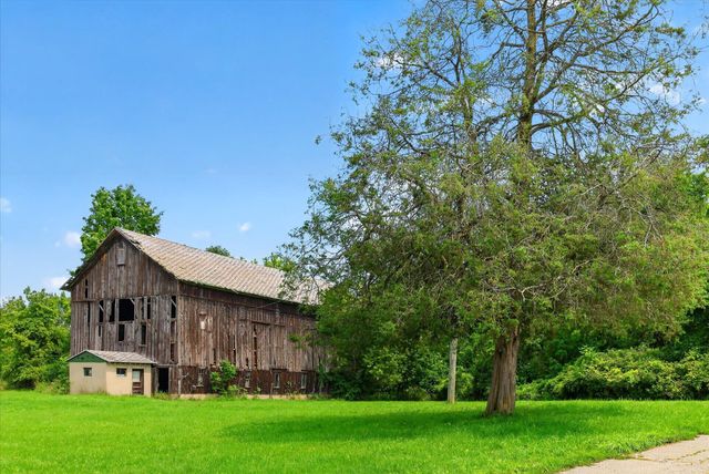 6816 Division Avenue N, Plainfield Twp, MI 49321