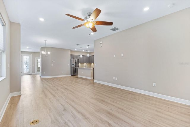 13892 KINGFISHER GLEN DRIVE, Lithia, FL 33547