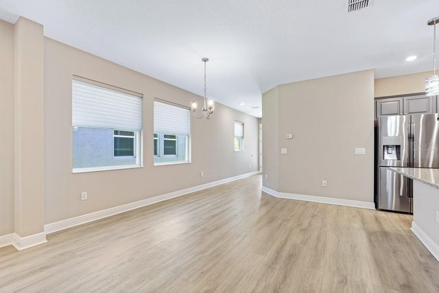 13892 KINGFISHER GLEN DRIVE, Lithia, FL 33547