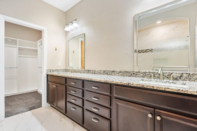 13892 KINGFISHER GLEN DRIVE, Lithia, FL 33547