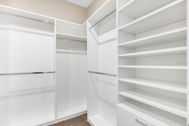 13892 KINGFISHER GLEN DRIVE, Lithia, FL 33547