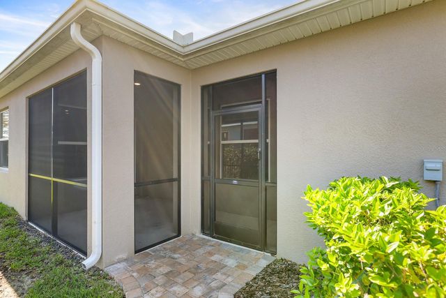 13892 KINGFISHER GLEN DRIVE, Lithia, FL 33547