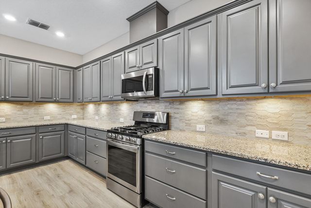 13892 KINGFISHER GLEN DRIVE, Lithia, FL 33547