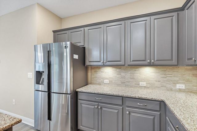 13892 KINGFISHER GLEN DRIVE, Lithia, FL 33547